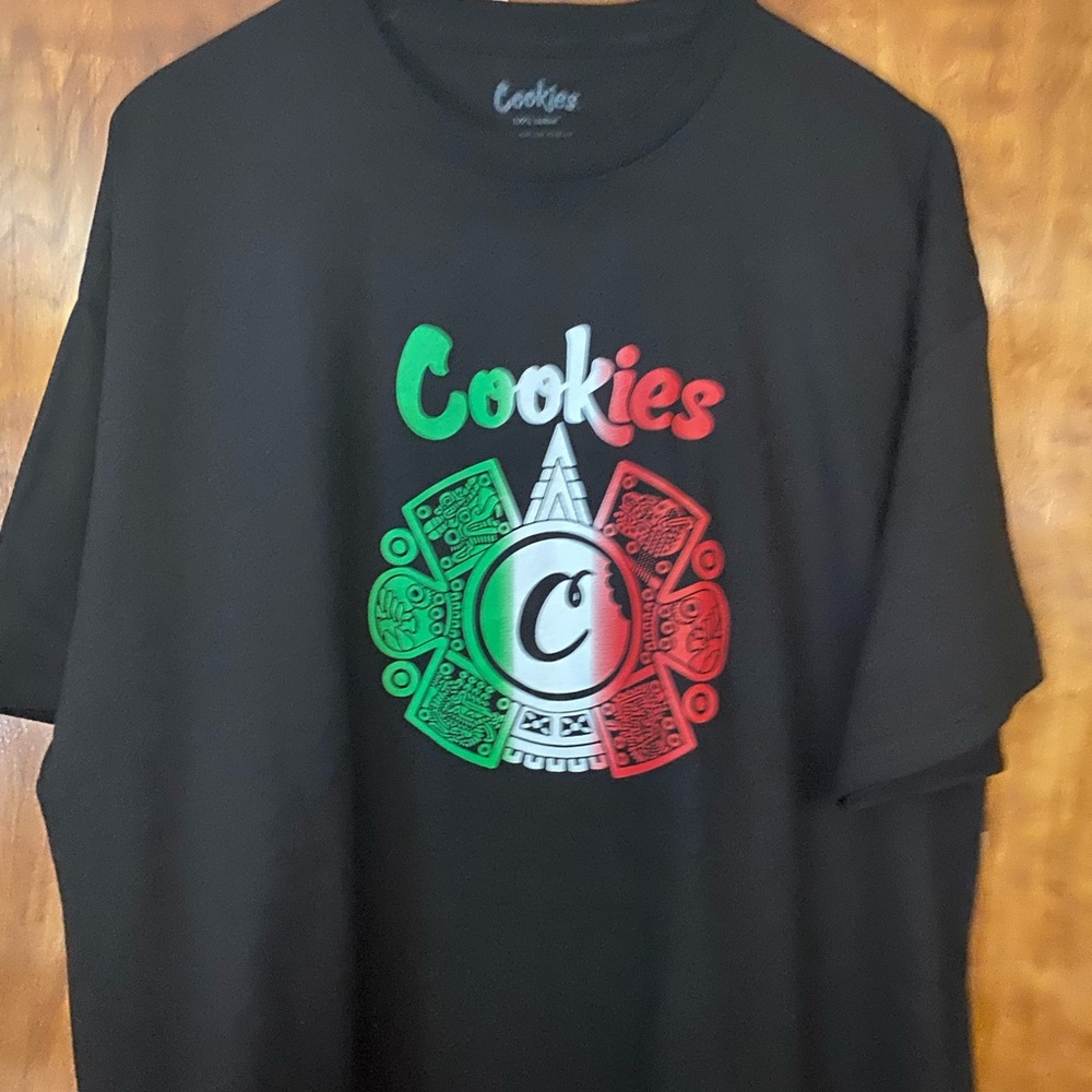 Brand, new, Mexican, pride, cookies, T-shirt! I have only worn this shirt once!!